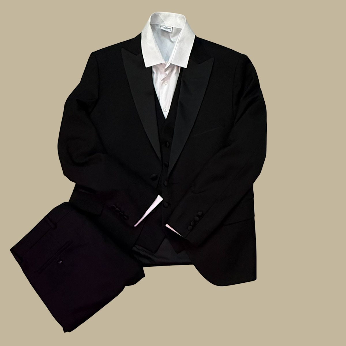 Black Tie — кадр 4 из 14