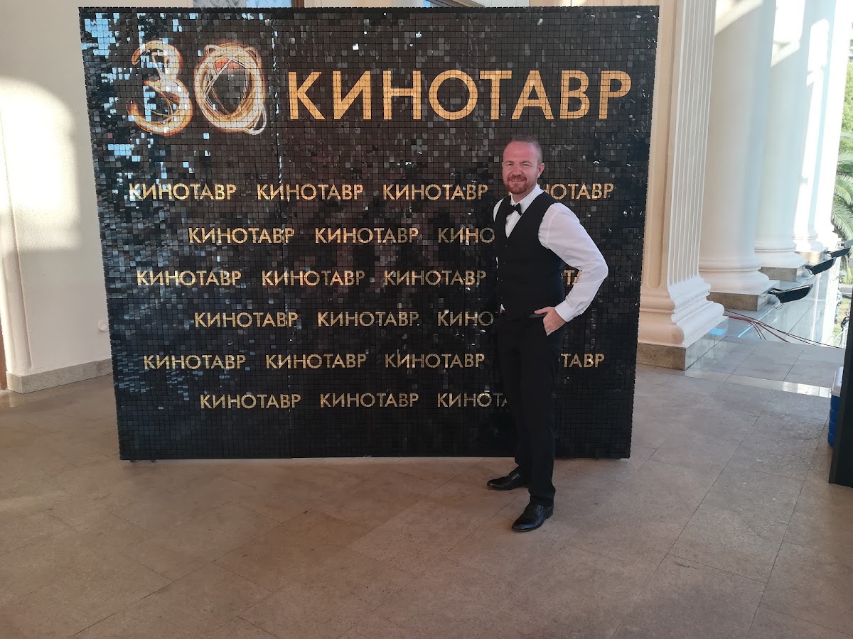 Фотографии