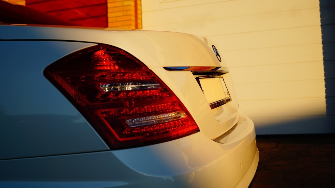Mercedes-Benz S-Class long