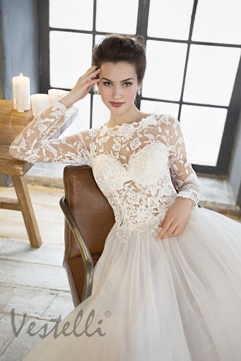 Tiffany — кадр 2 из 3
