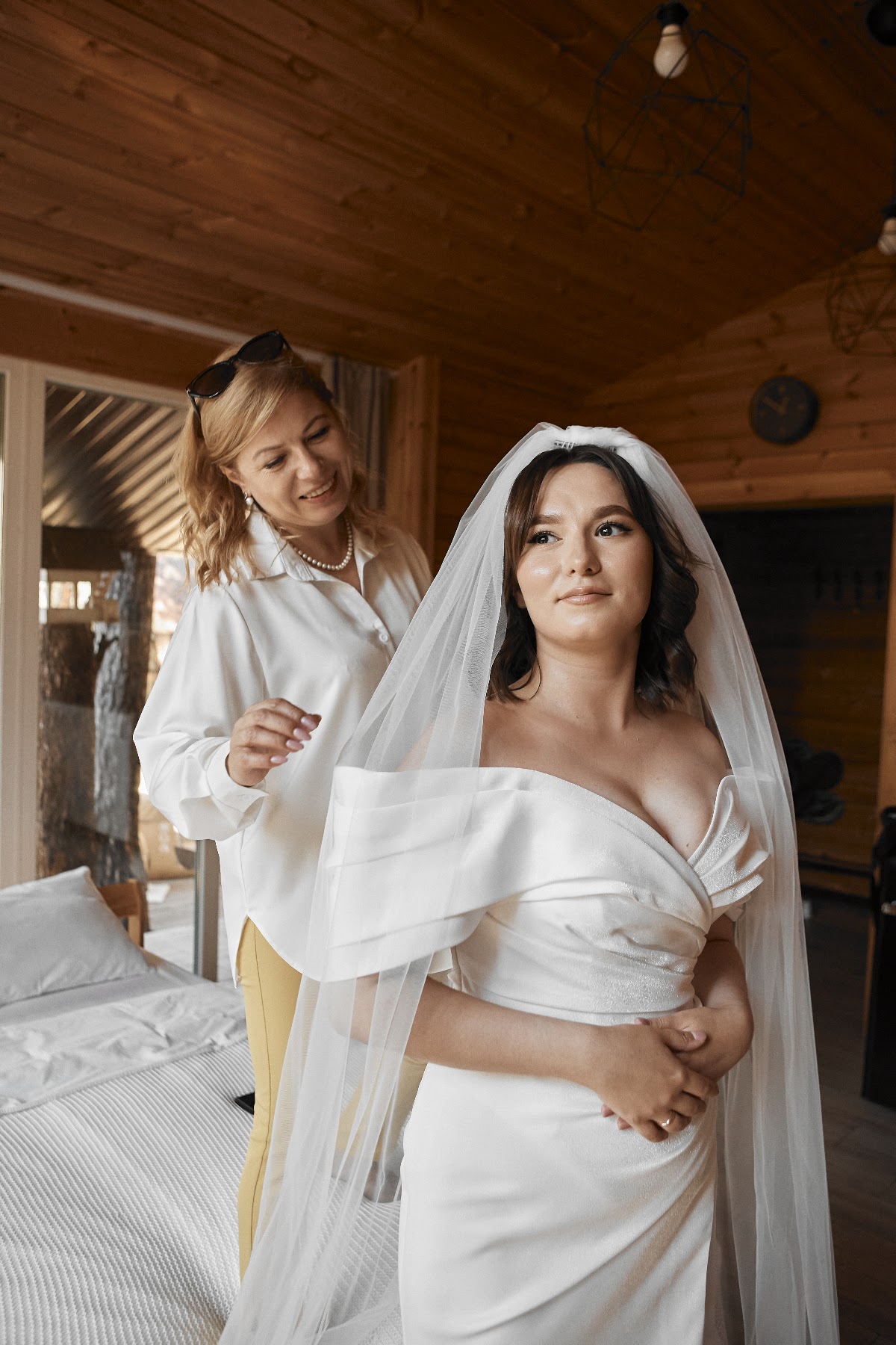 АНТОН & АННА
