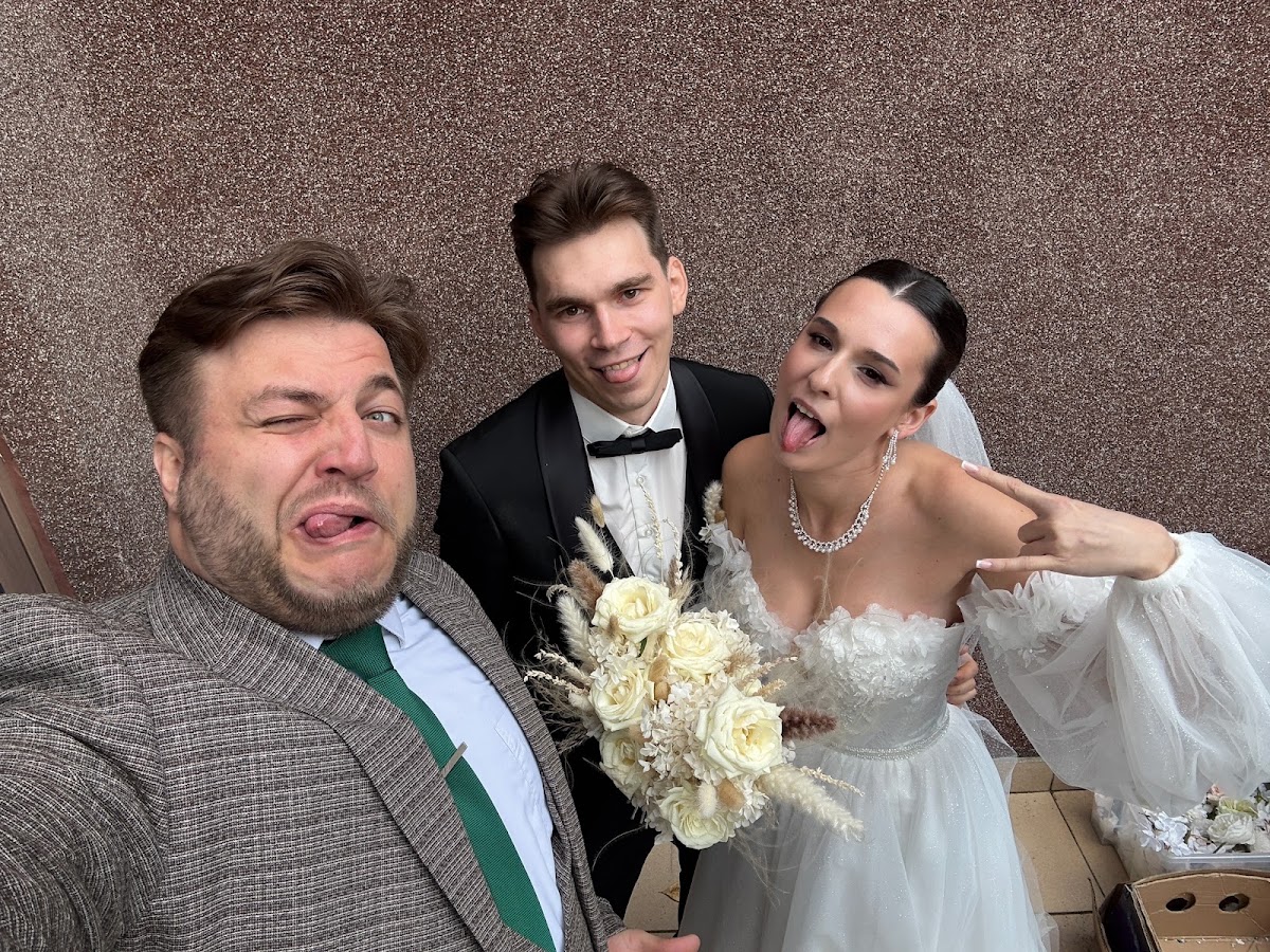 Селфи с молодыми
