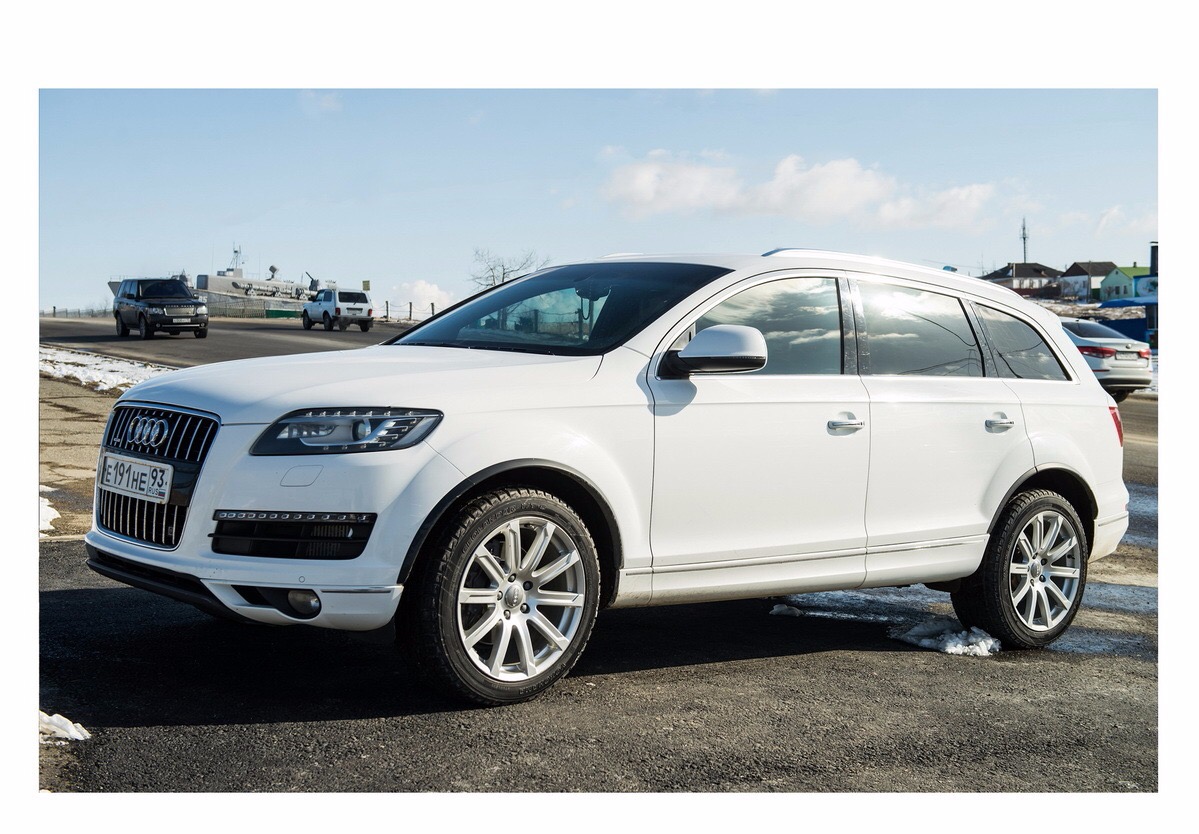 Ауди Q7