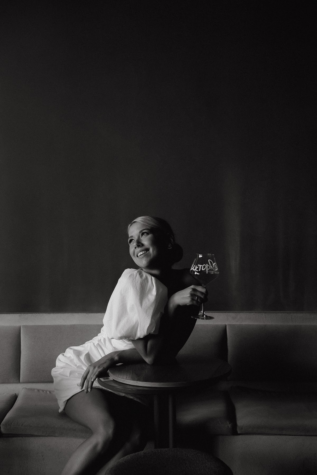 В I В