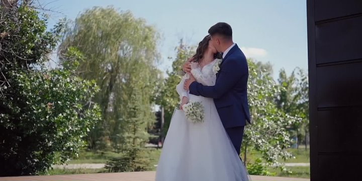 Видео