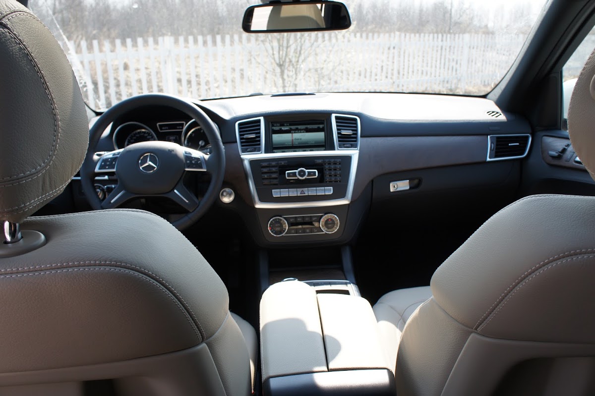 Mercedes-Benz GL — кадр 4 из 7