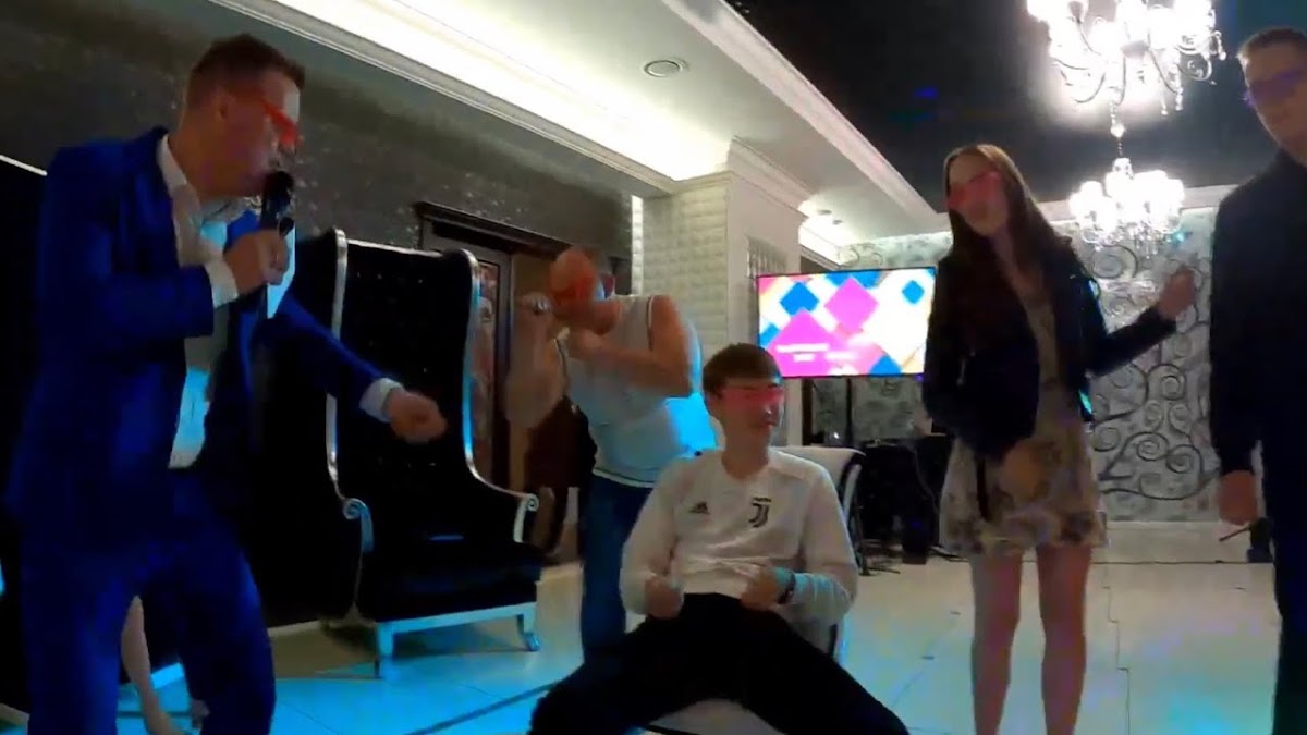Видео