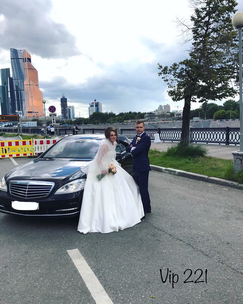 Mercedes-Benz W221 S500