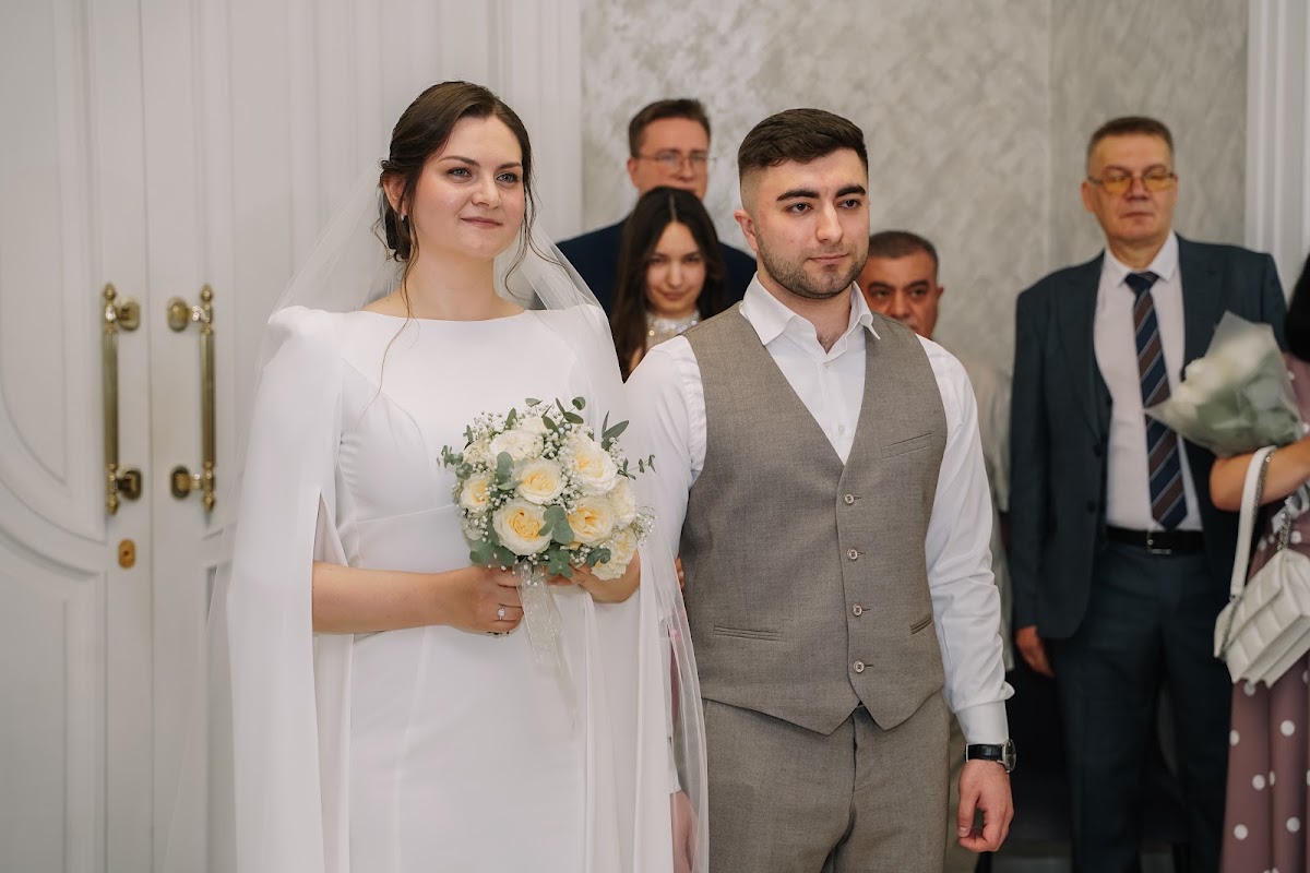 Мекан и Анастасия