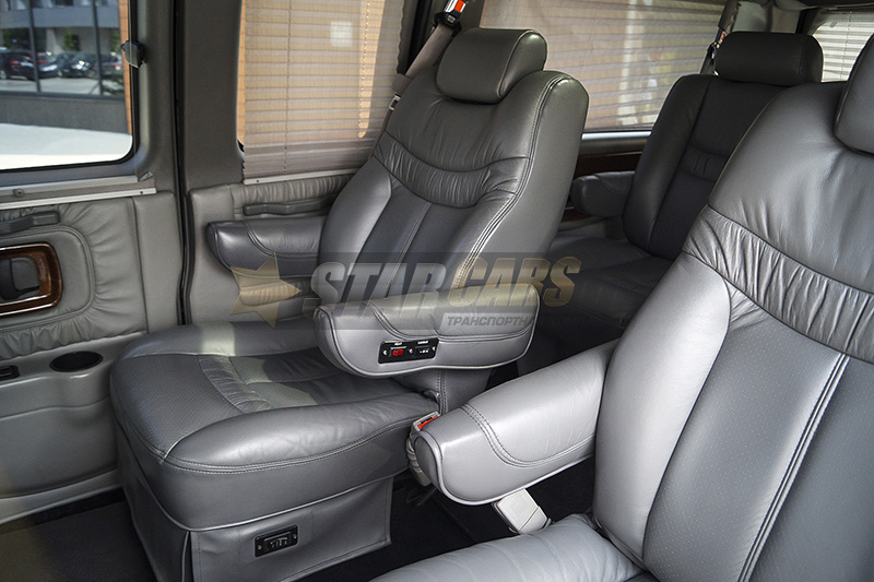 Chevrolet Express Explorer VIP (6 мест)