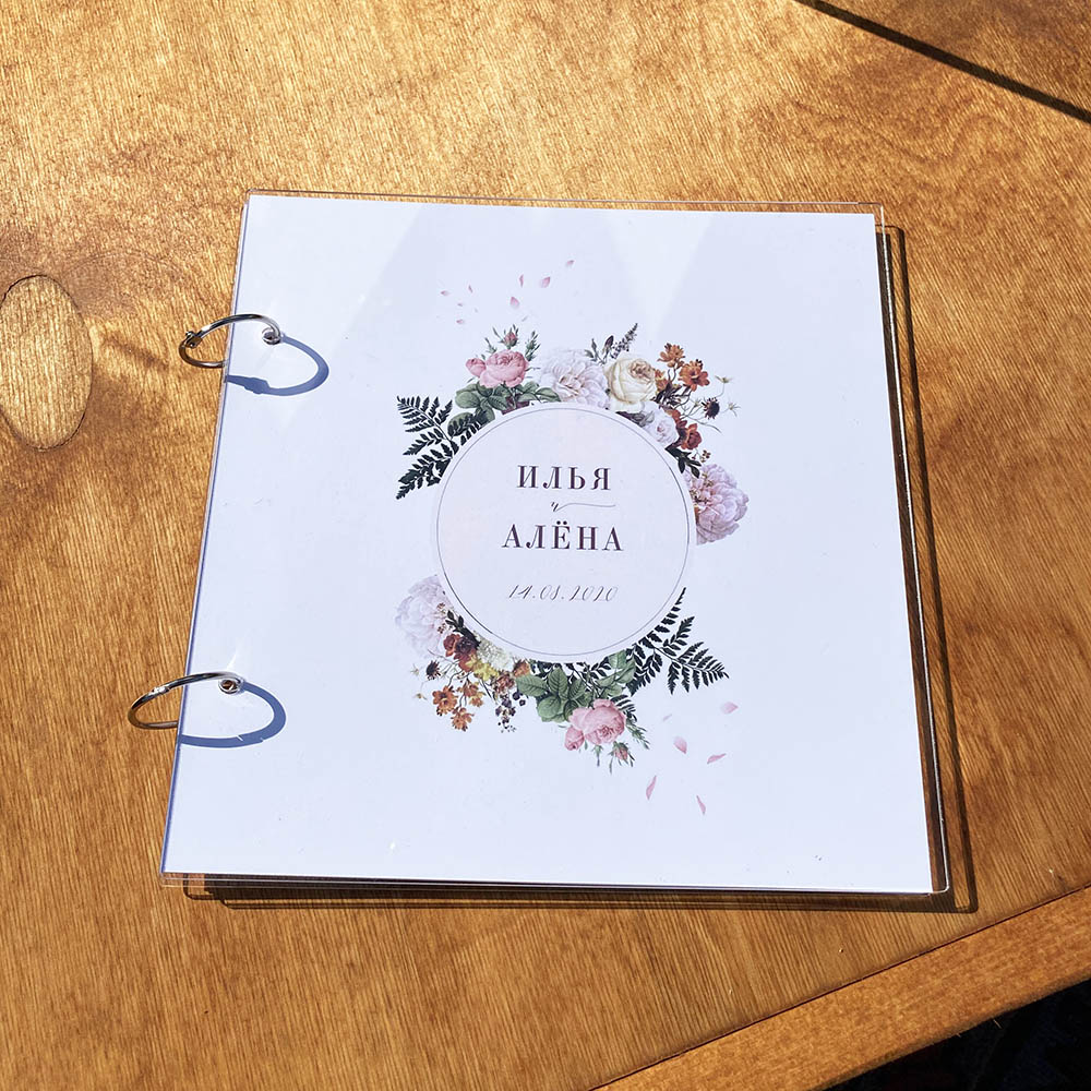 Книги пожеланий из Акрила
