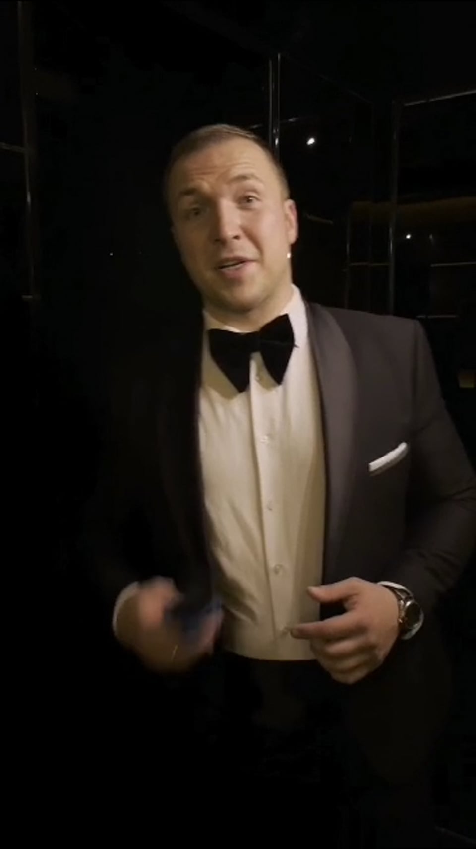 Видео