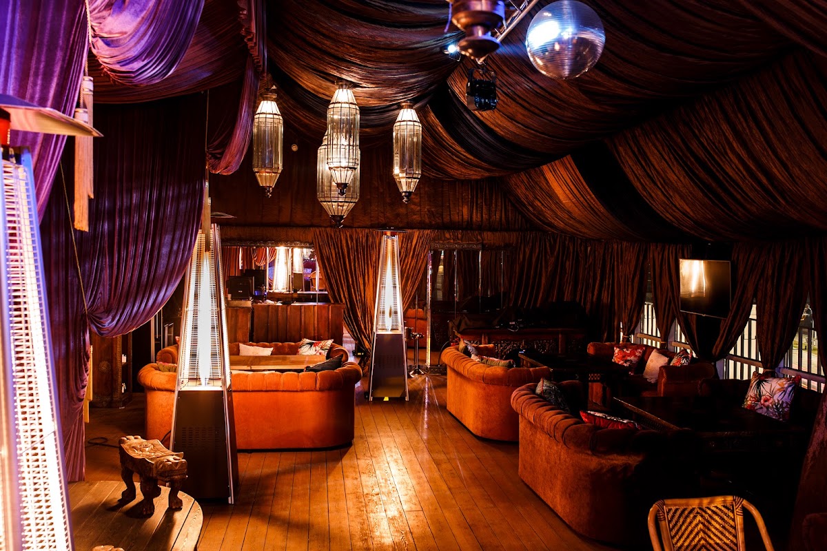 Karaoke Lounge