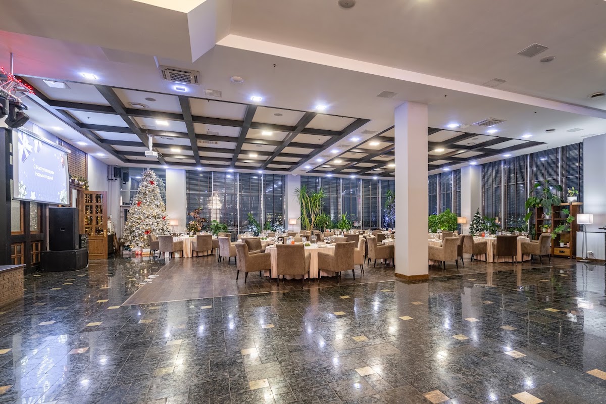 Большой зал Bella Vista — Корпоратив на Новый Год