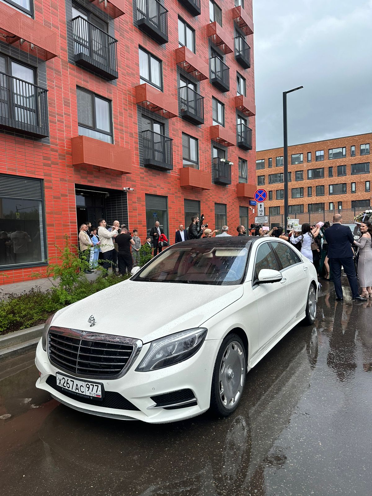 Мерседес Бенц S 500 в комплектации Майбах