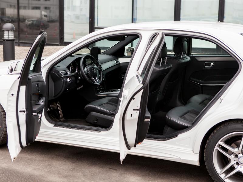 Mercedes W212 AMG restyle