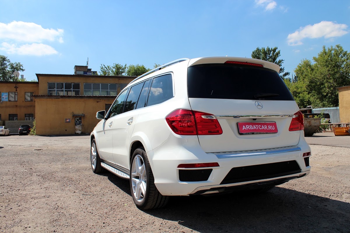 Merсedes GL500 (X166) белый с бежевым салоном — кадр 5 из 9