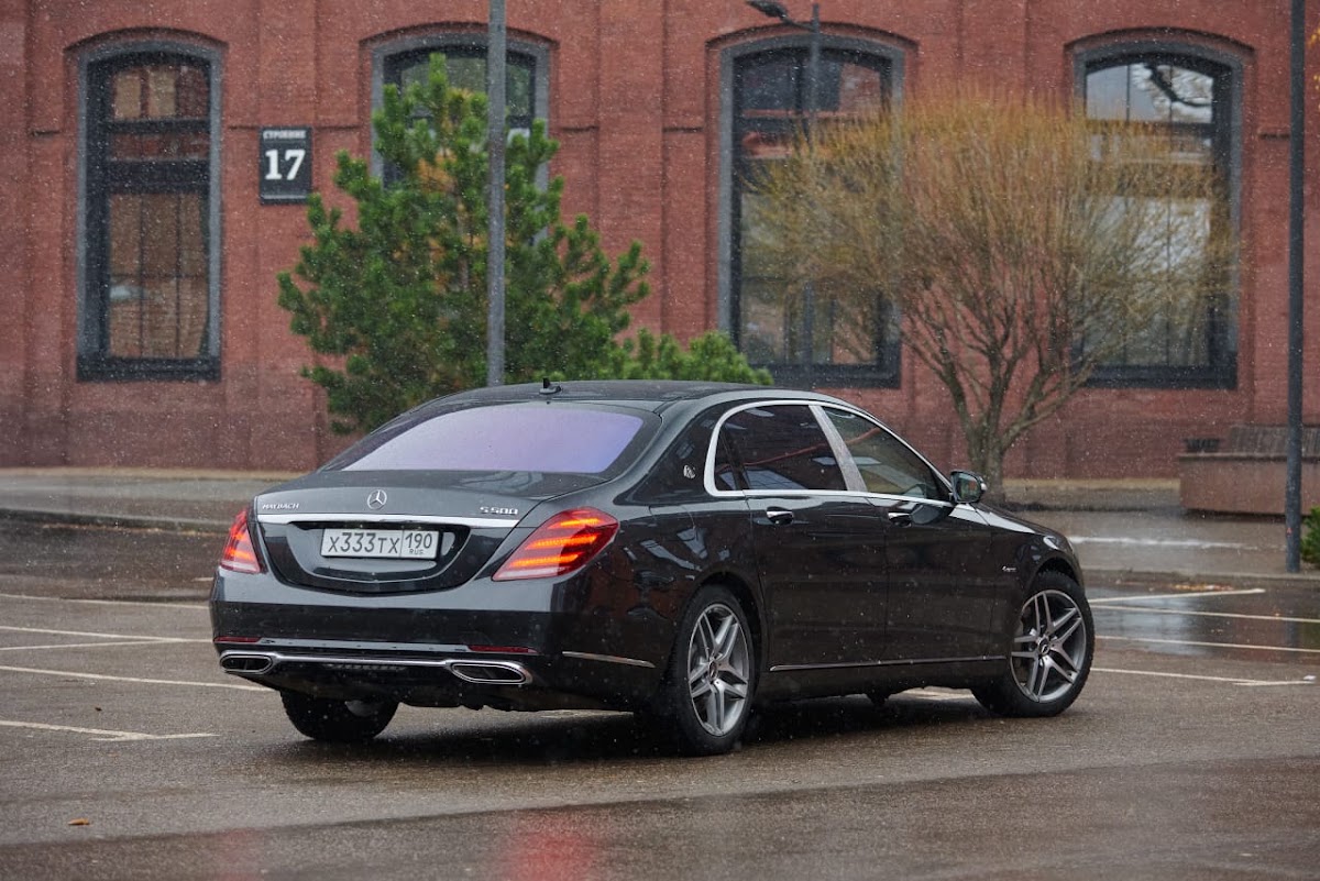 Мерседес w222 Майбах гос.N333