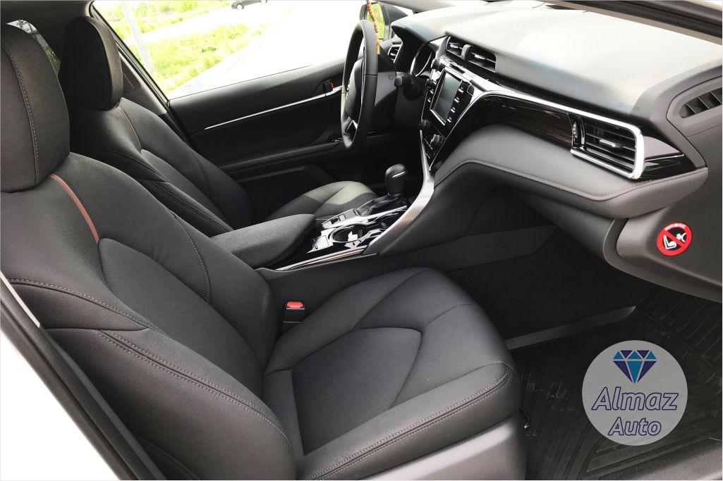 Toyota Camry XV70