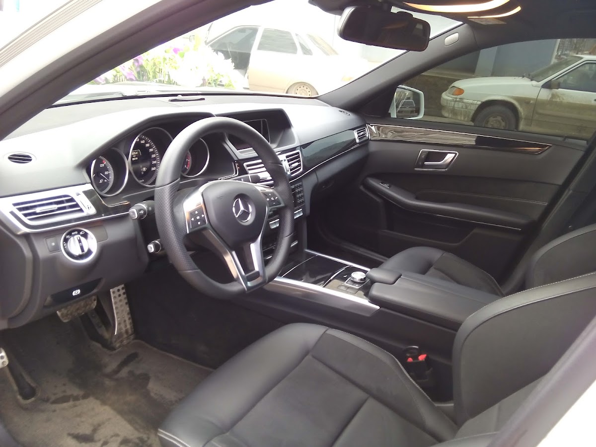 Mercedes W212 — кадр 5 из 5