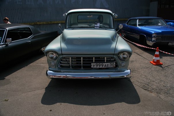 Chevrolet 3100 1955 — кадр 2 из 4