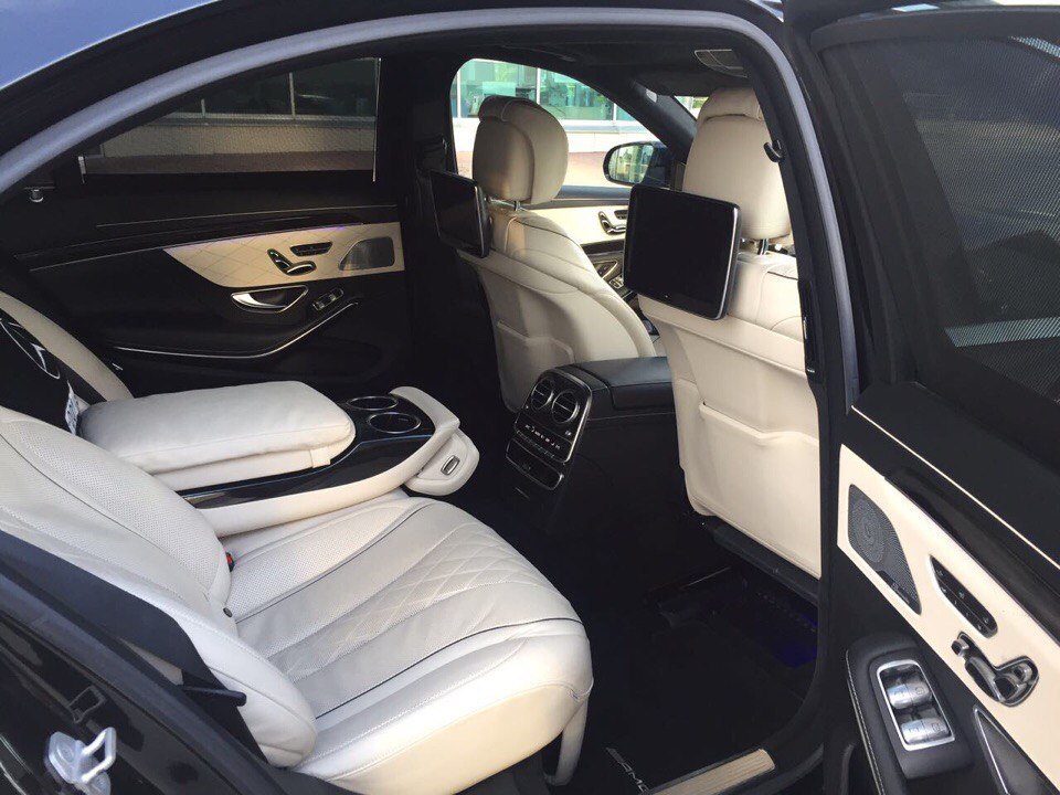 Mercedes-Benz S-Class W222