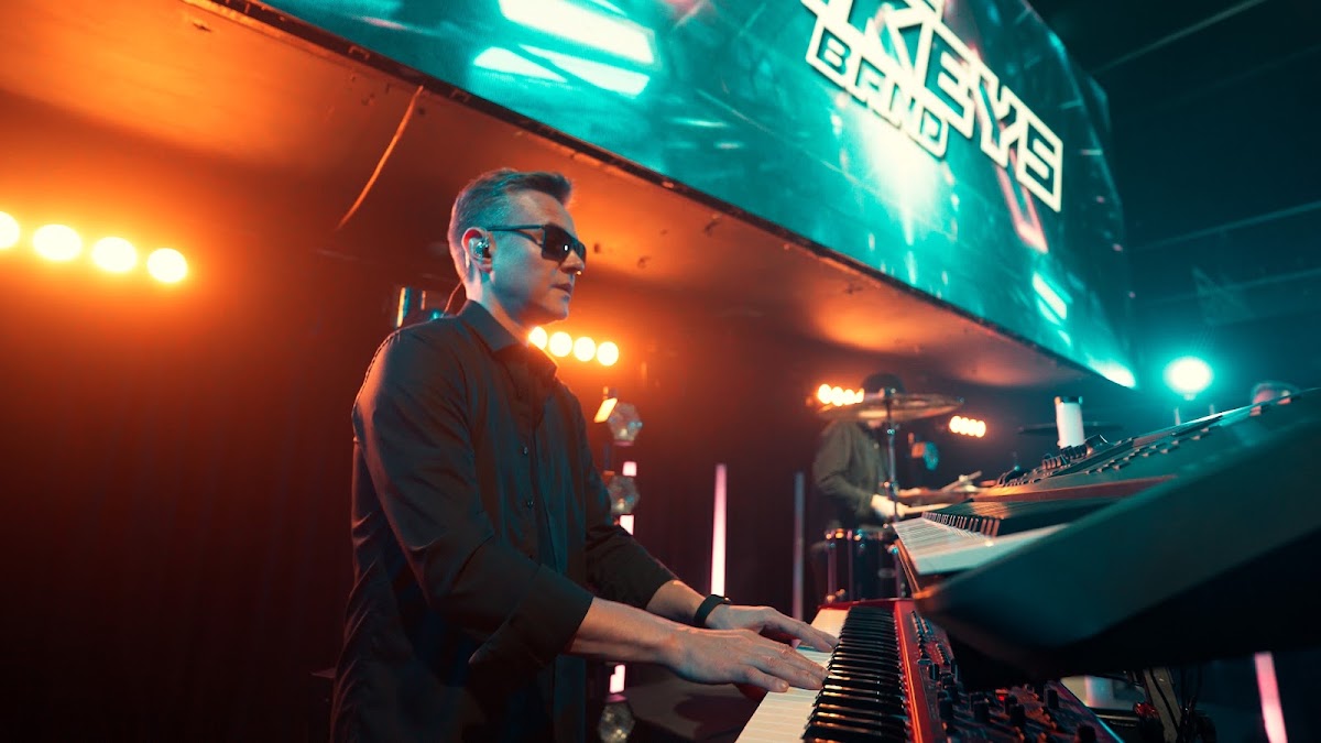Фото Промо Кавер-группа Нижний Новгород на свадьбу Funkeys Music Band
