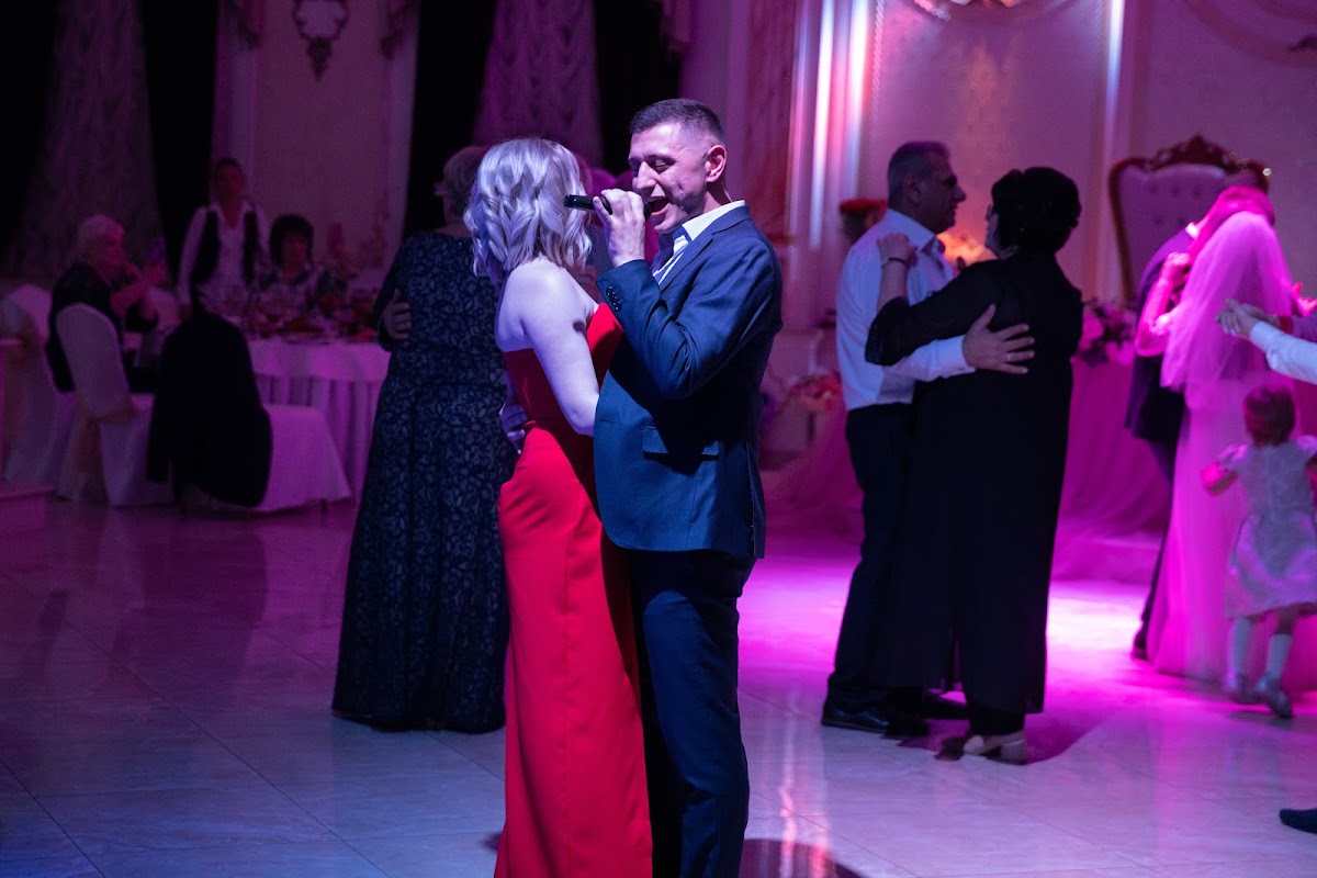 Михаил и Анна