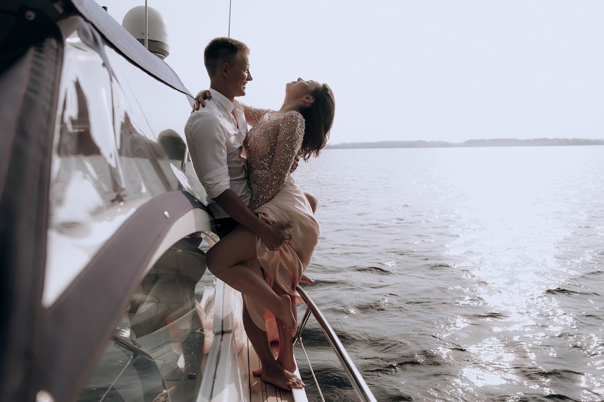 LUXURY TIME — кадр 5 из 9