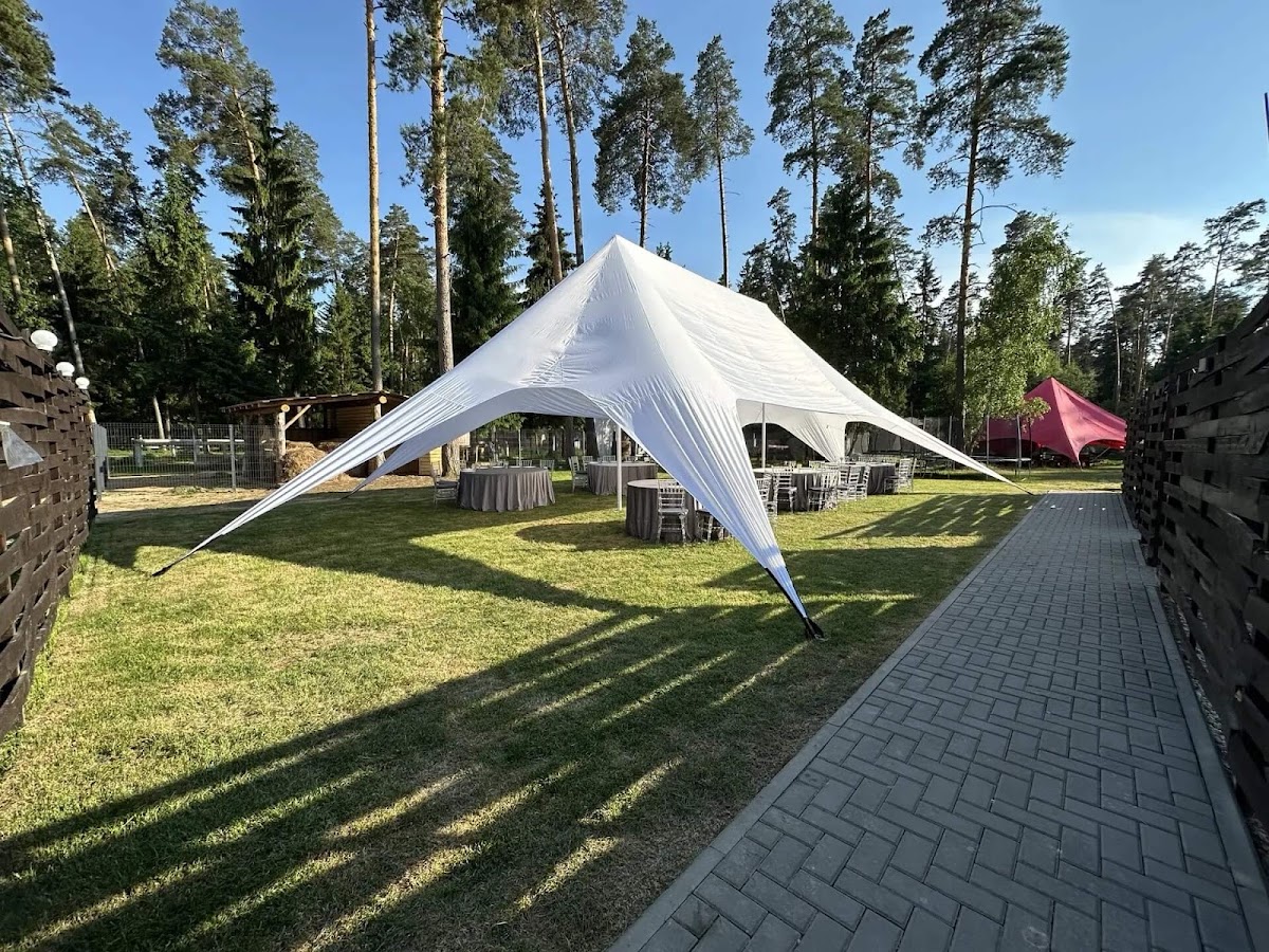 Шатер и загородные лофты
