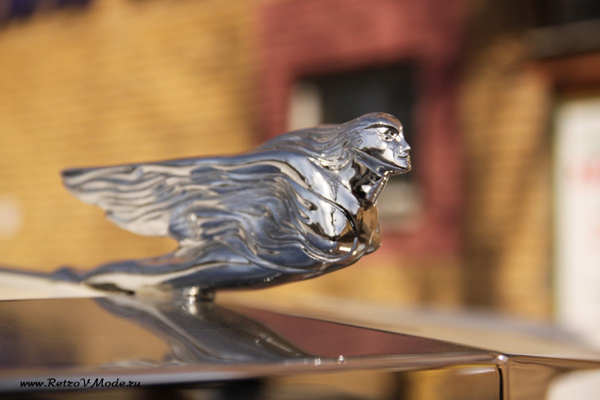 Cadillac Eldorado White