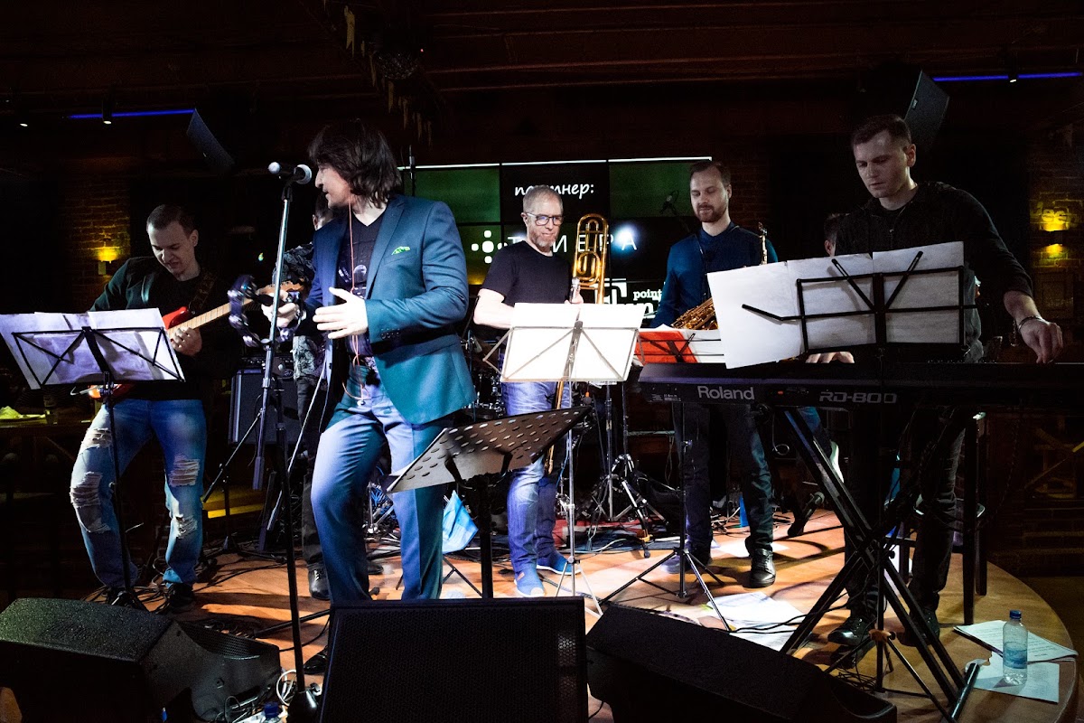 Funky Point Band — кадр 5 из 20
