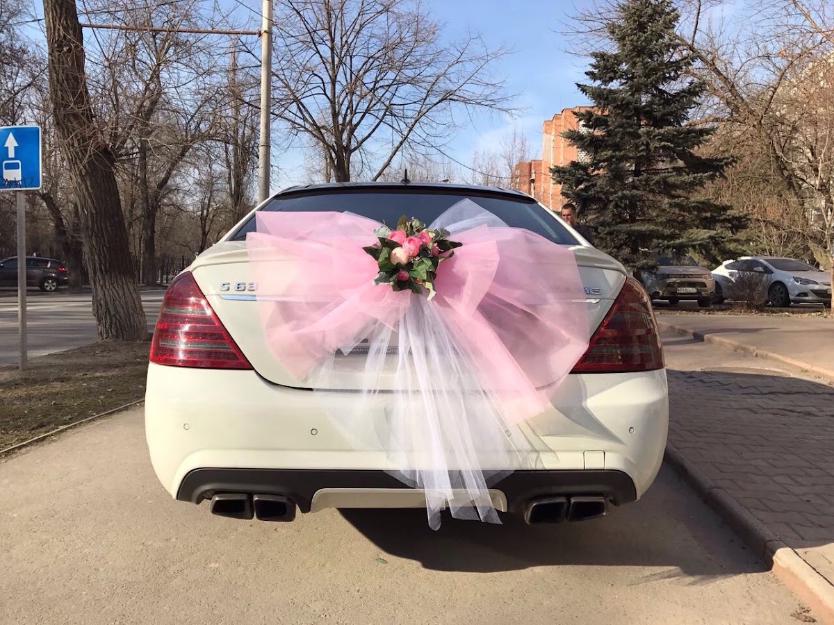 Украшения автомобиля на свадьбу