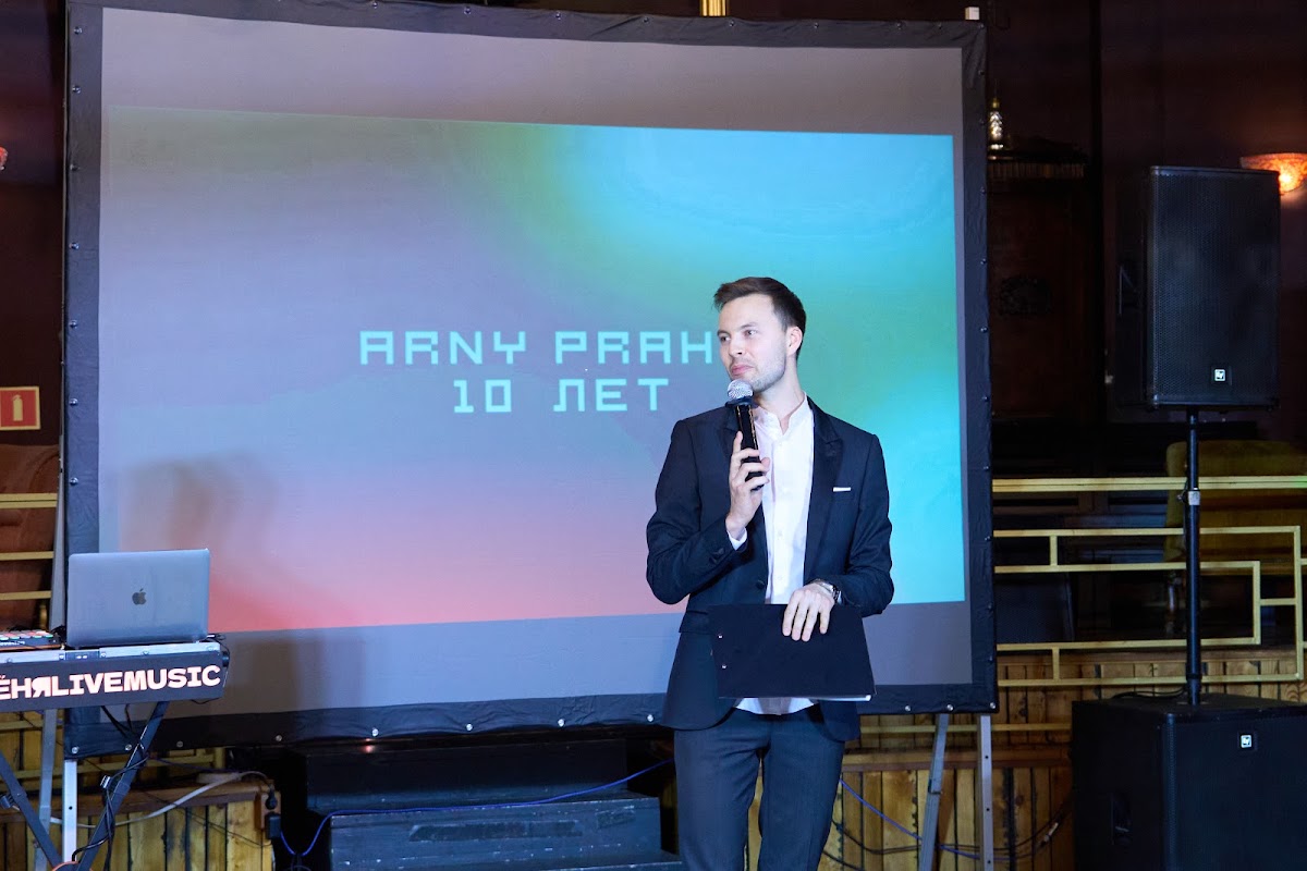 Корпоратив ARNY PRAHT. 10 летие бренда дизайнерских сумок из Петербурга.