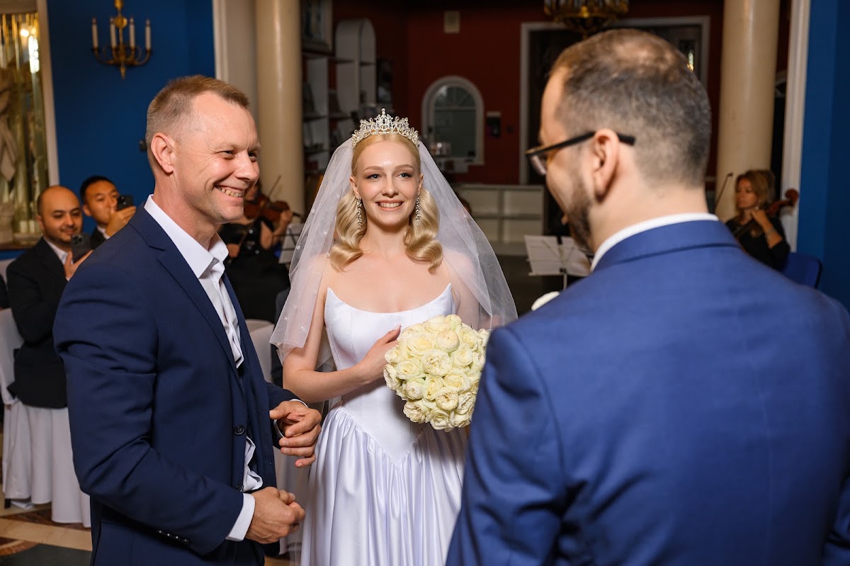Golden Ring Hotel ресторан «Зимний сад»