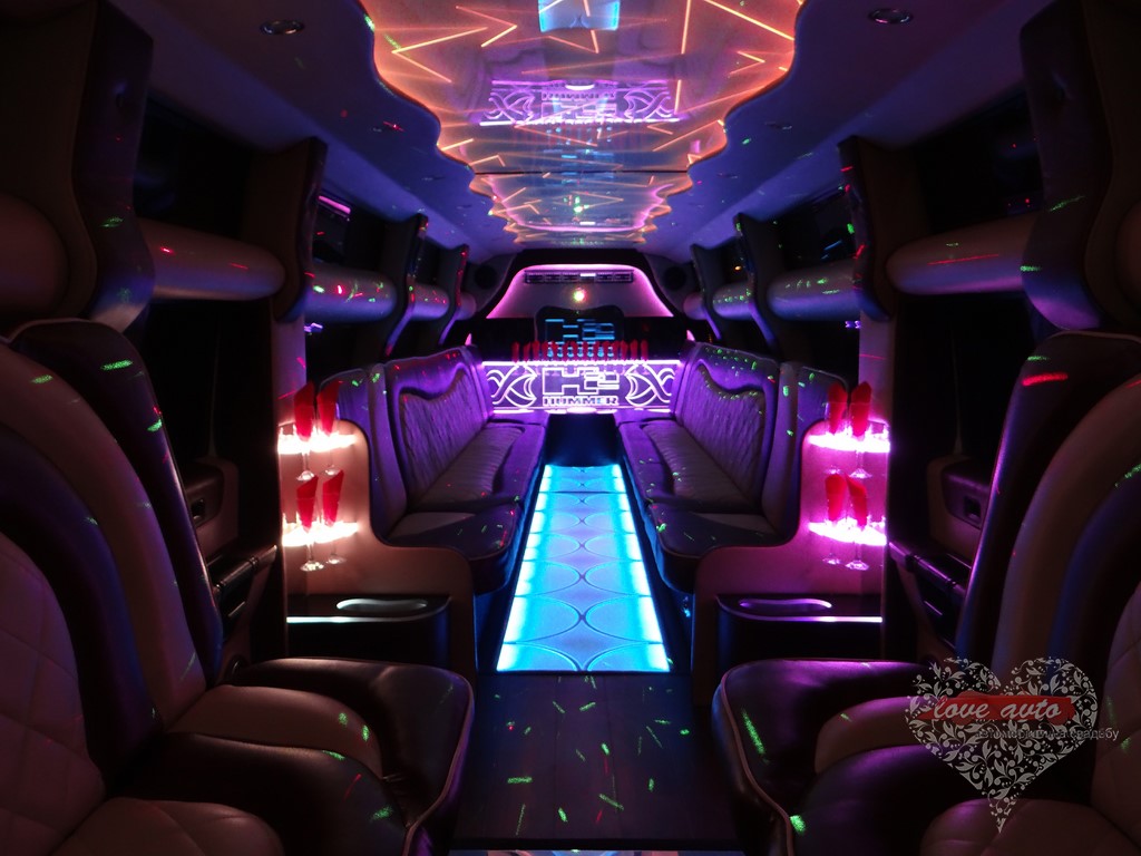 Hummer H2 (252) 28 мест, 3 оси