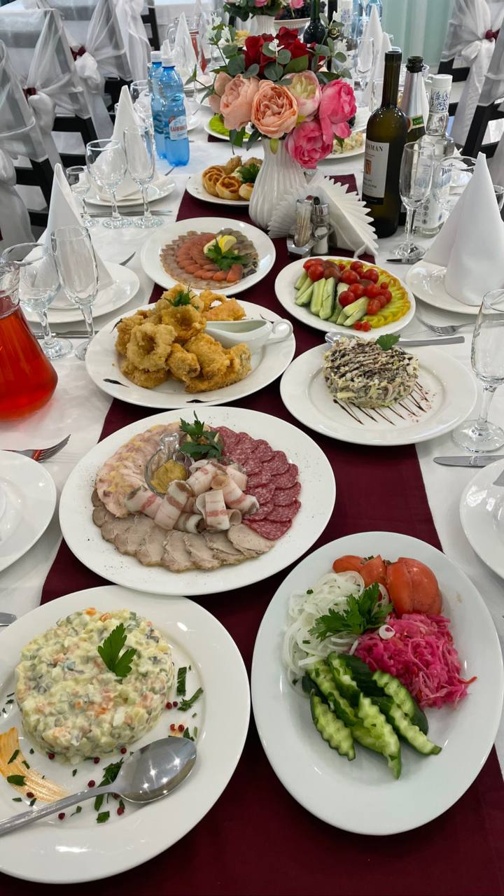 Банкетные блюда и подача
