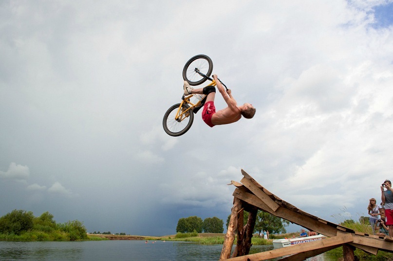 Fun Jumping Архив Шуя 2103 ведущий и организатор Евгений Строкин
