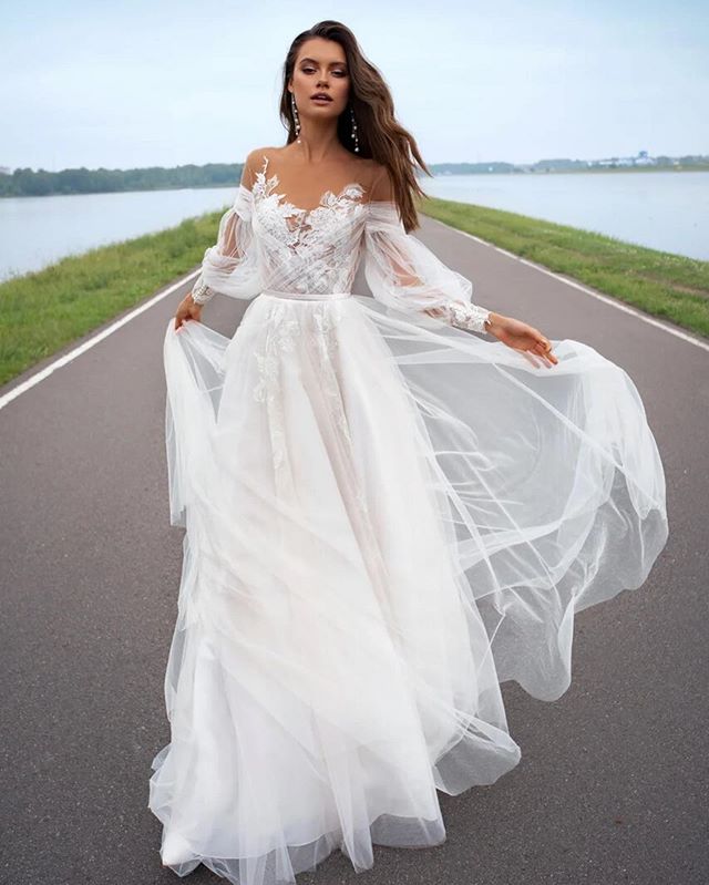 Свадебное платье — кадр 3 из 3