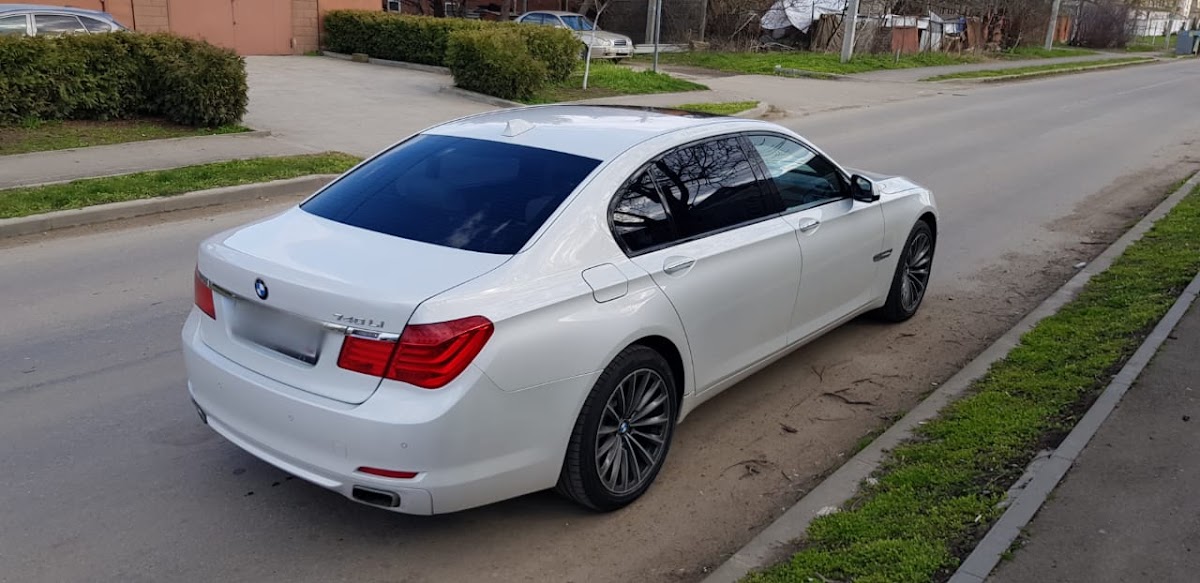 BMW 7й серии Long — кадр 2 из 7
