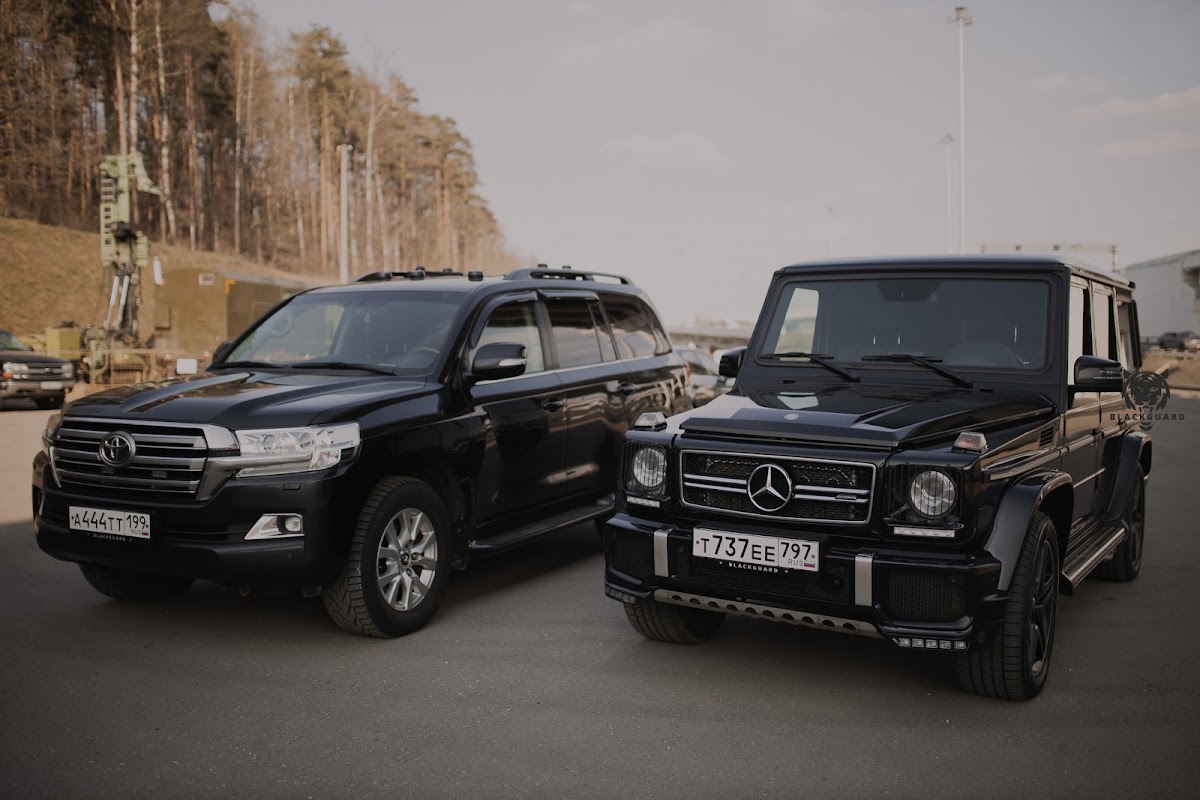 Toyota Land Cruiser — кадр 3 из 10