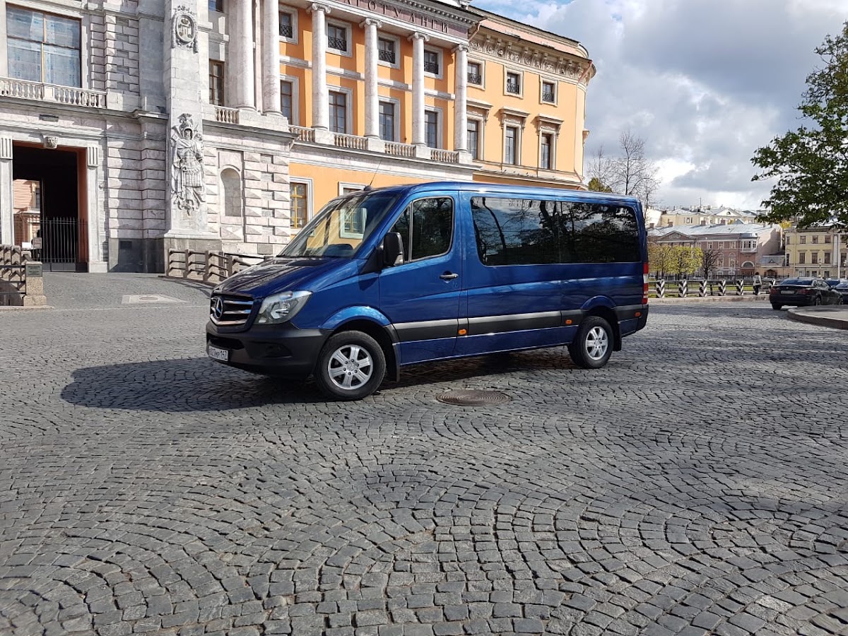 Mercedes-Benz Sprinter LUX