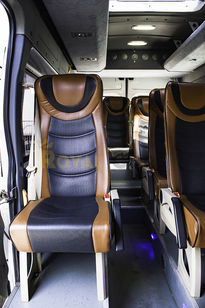 Ford Tranzit Toutist Luxury Белый
