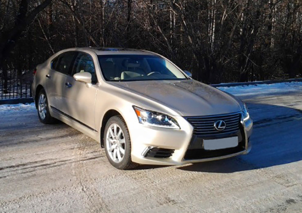 Lexus LS 460