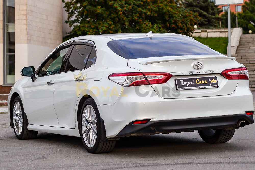 Toyota Camry V70 Executive Safety