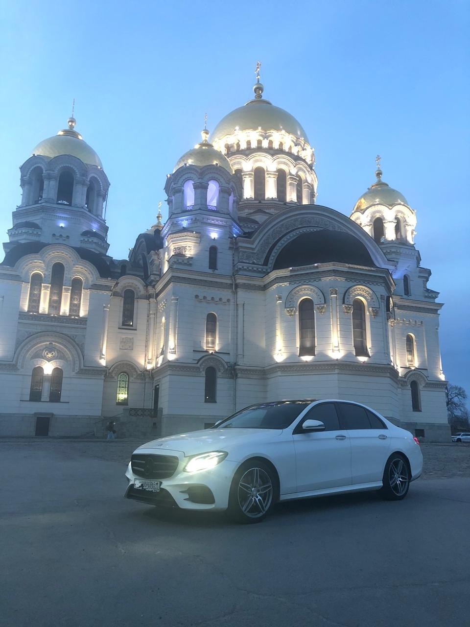 Мерседес Бенс Е213