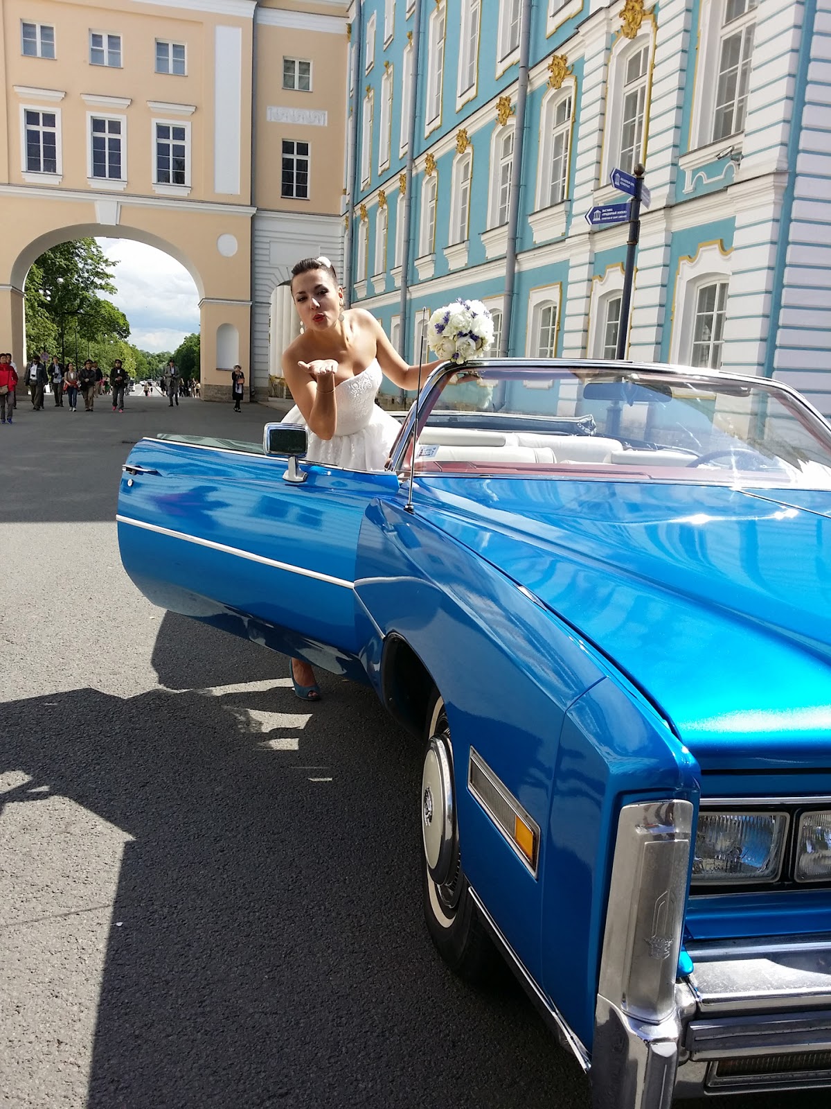 Cadillac Eldorado Blue