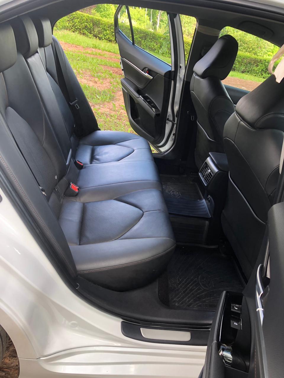 Toyota Camry 70v