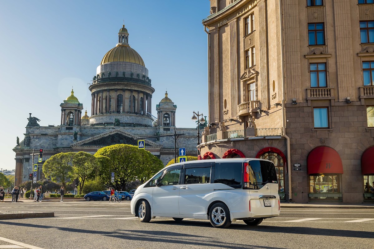 Минивэн Honda Stepwgn