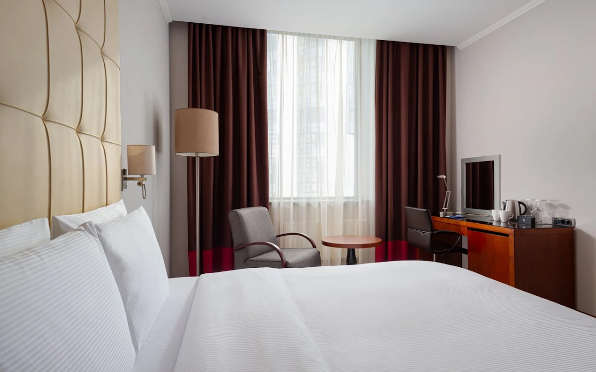 DoubleTree by Hilton Novosibirsk — кадр 4 из 143
